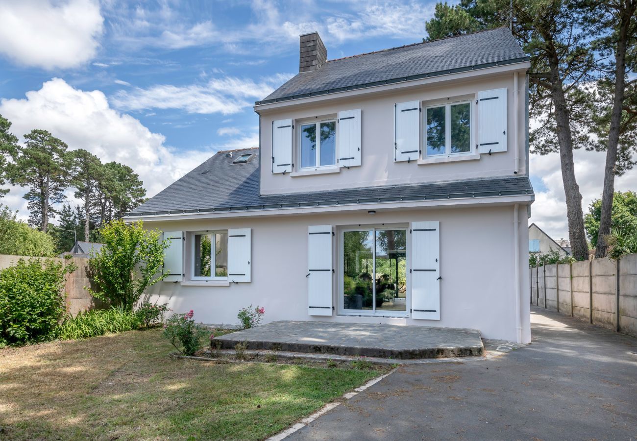 Ferienhaus in Mesquer -  100 Meter vom Meer entfernt, schönes Haus für 9 Personen