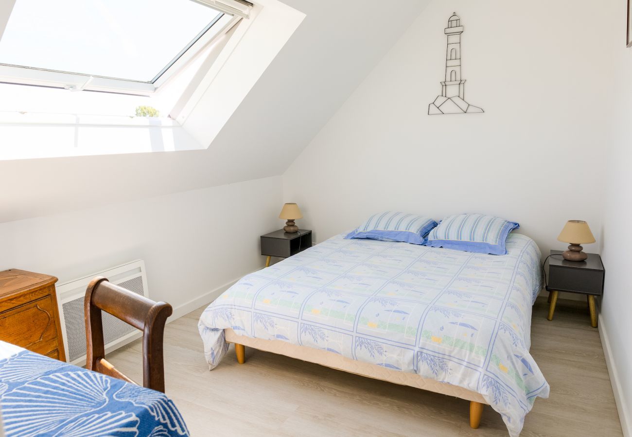 Ferienhaus in Plobannalec-Lesconil - Urlaub zwischen Meer und Land für 8