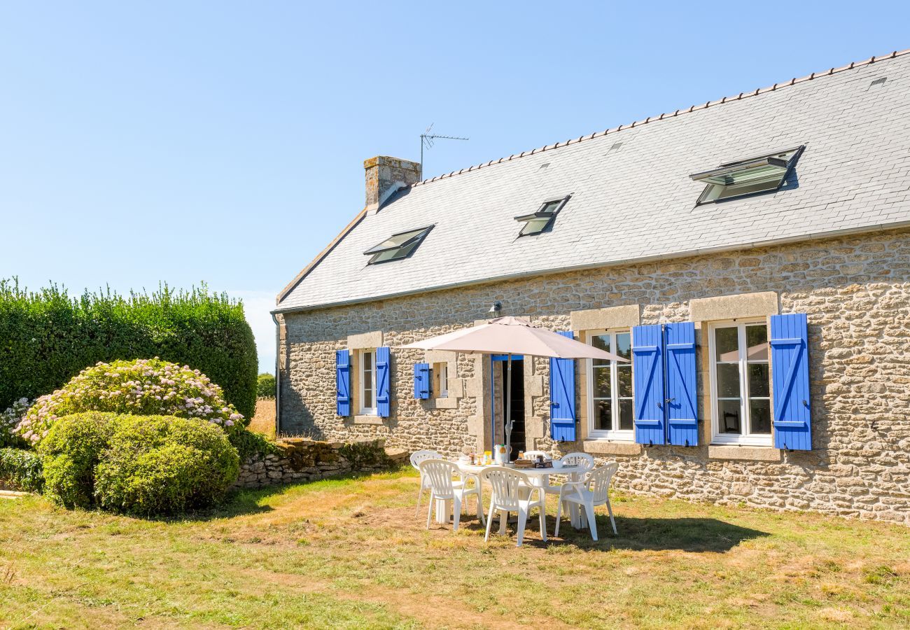 Ferienhaus in Plobannalec-Lesconil - Urlaub zwischen Meer und Land für 8