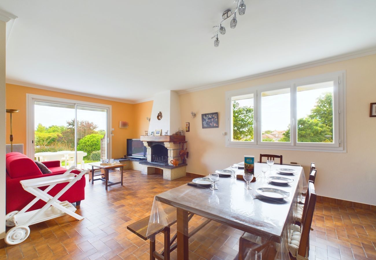 Ferienhaus in Givrand - Givrand- Vendée Haus für 6