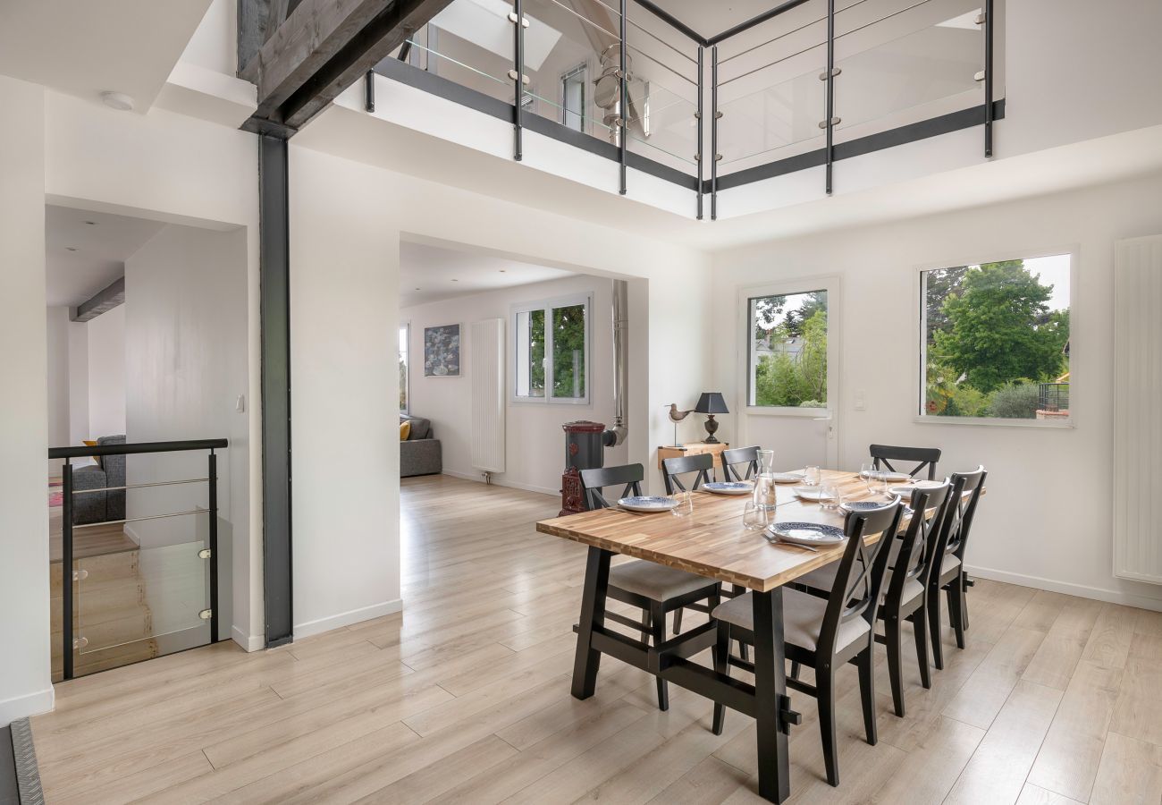 Ferienhaus in La Baule-Escoublac -  La Baule - Wunderschönes Haus mit Swimmingpool - 9 Personen