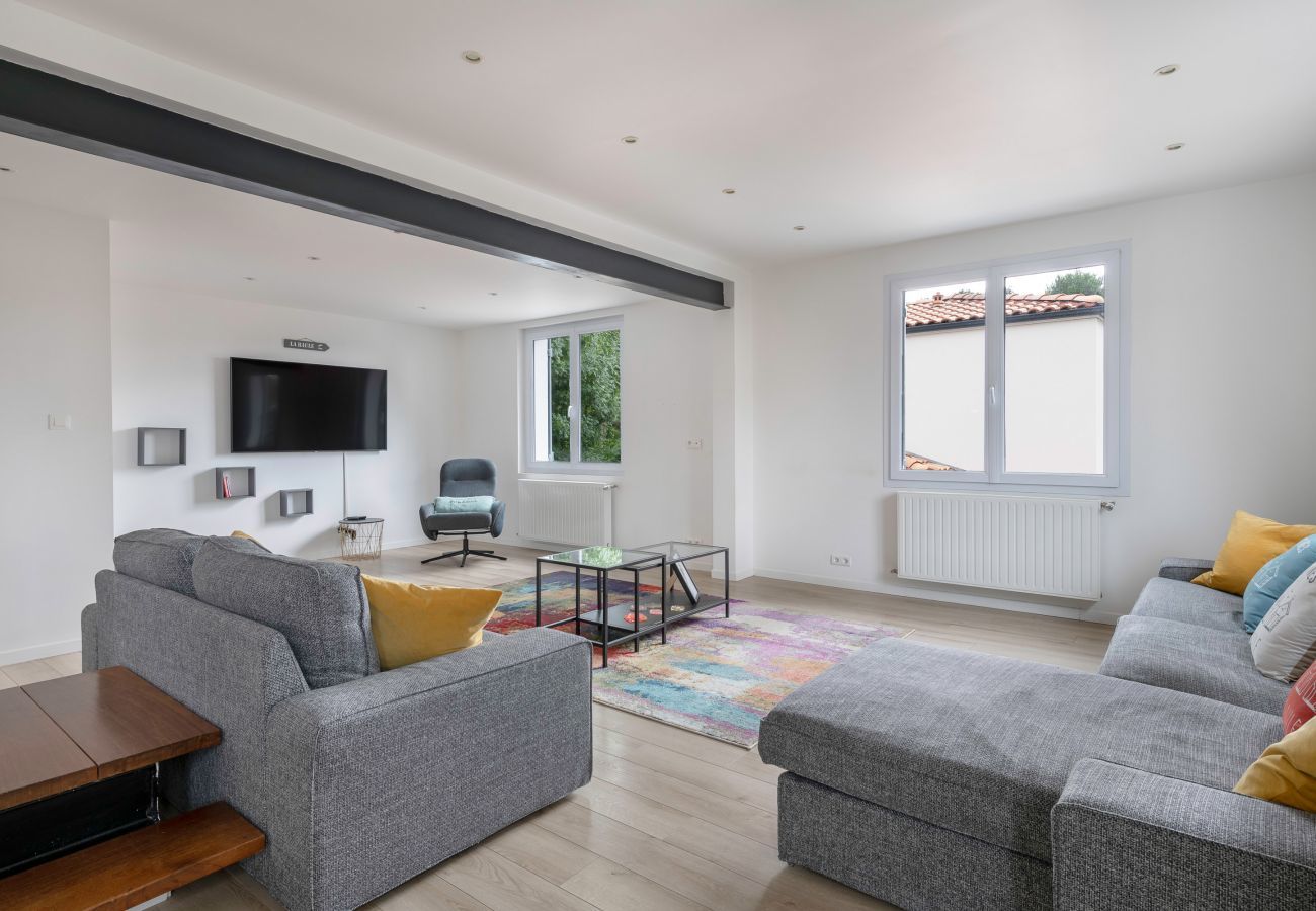 Ferienhaus in La Baule-Escoublac -  La Baule - Wunderschönes Haus mit Swimmingpool - 9 Personen