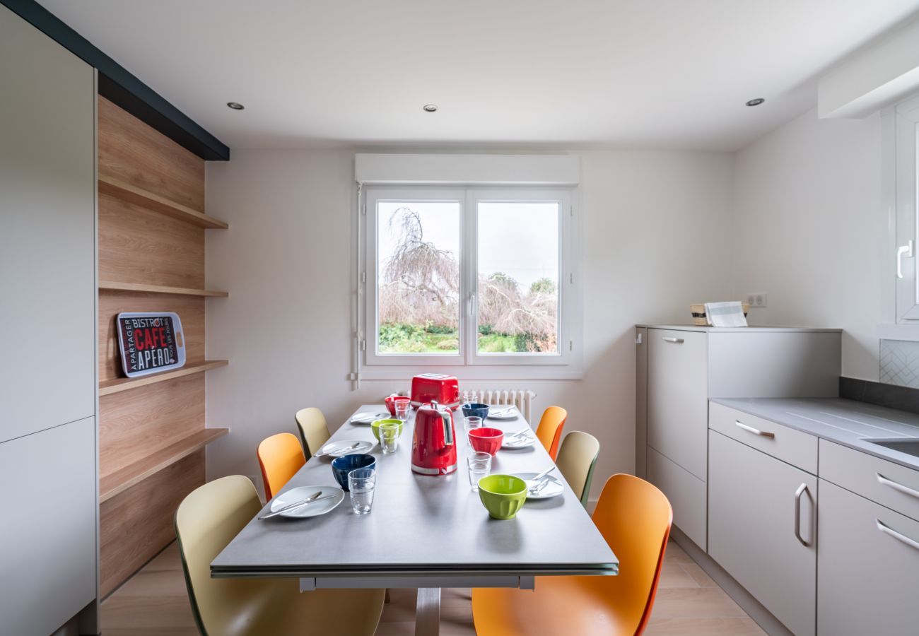 Ferienhaus in La Forêt-Fouesnant - Ruhiger Garten in einem hübschen Haus für 6 Personen
