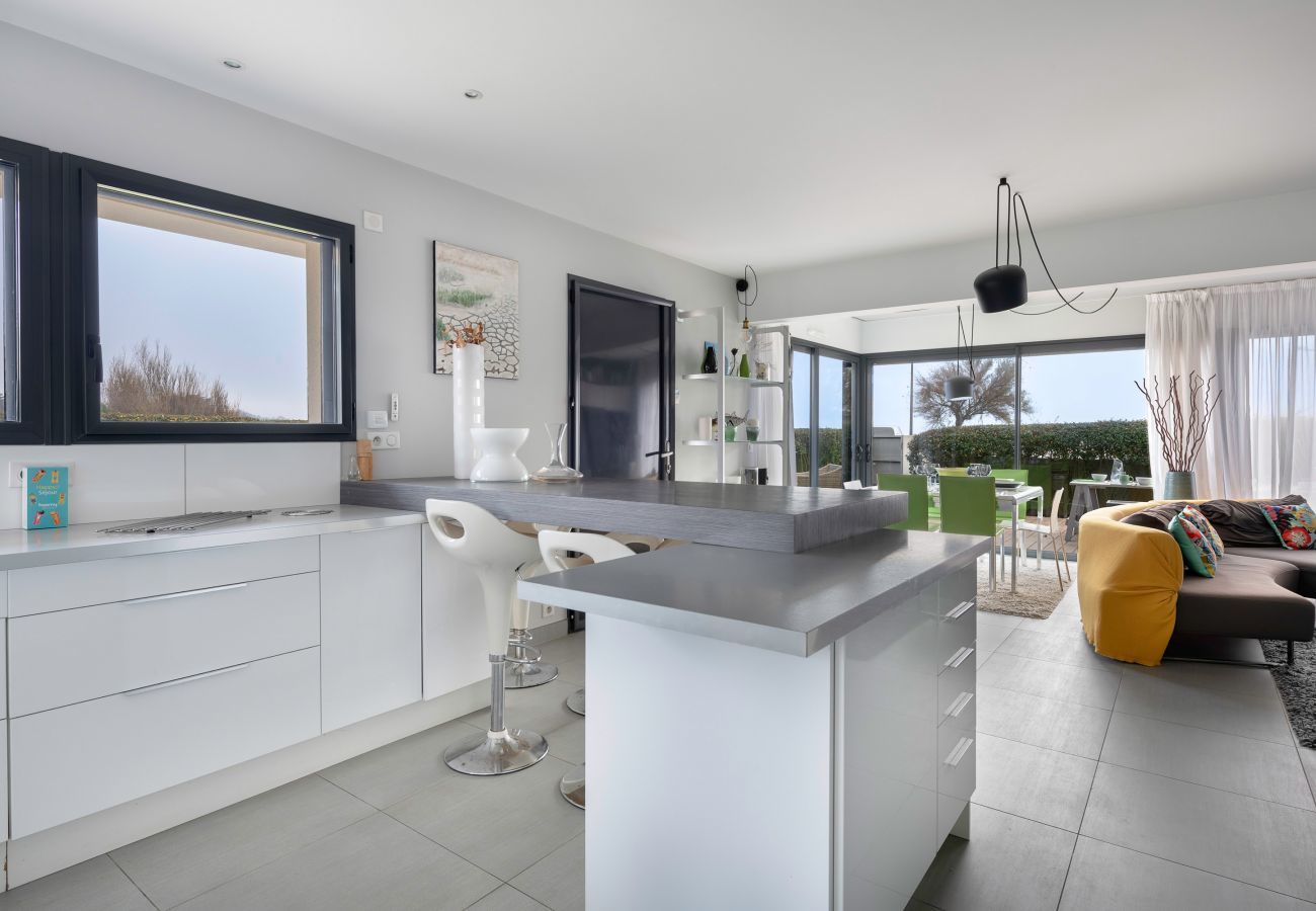 Ferienhaus in La Plaine-sur-Mer - Architektenhaus mit Blick auf das Meer in La Plaine sur Mer