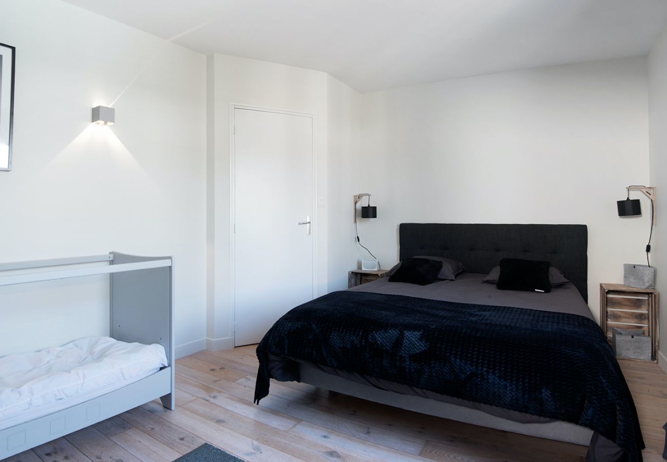 Ferienhaus in La Flotte - Villa für 12 mit Pool mit allem Komfort