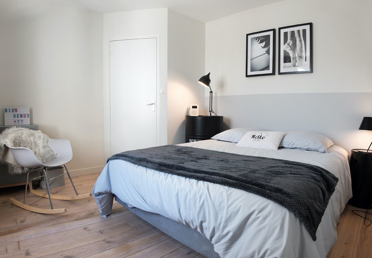 Ferienhaus in La Flotte - Villa für 12 mit Pool mit allem Komfort