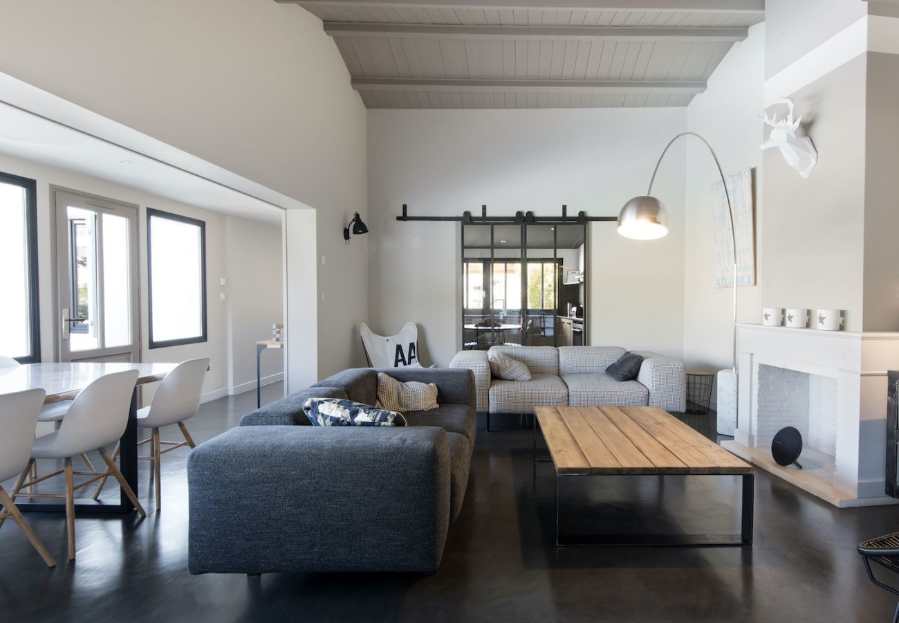 Ferienhaus in La Flotte - Villa für 12 mit Pool mit allem Komfort