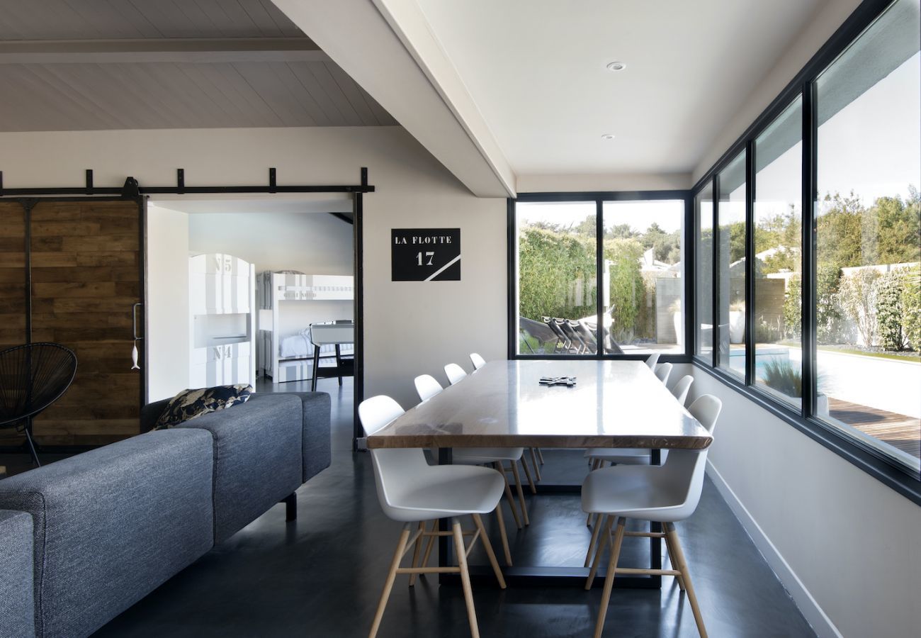 Ferienhaus in La Flotte - Villa für 12 mit Pool mit allem Komfort