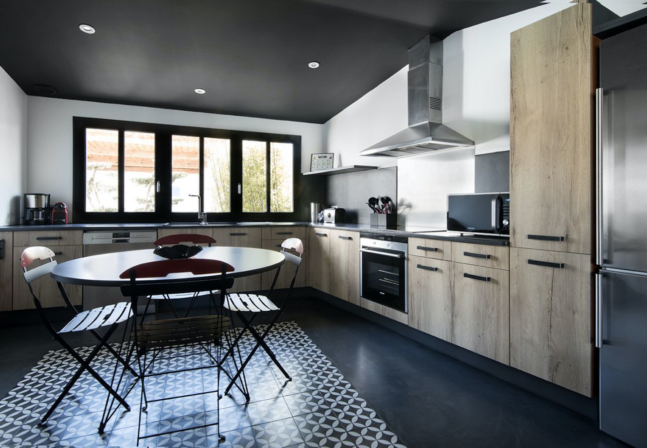Ferienhaus in La Flotte - Villa für 12 mit Pool mit allem Komfort