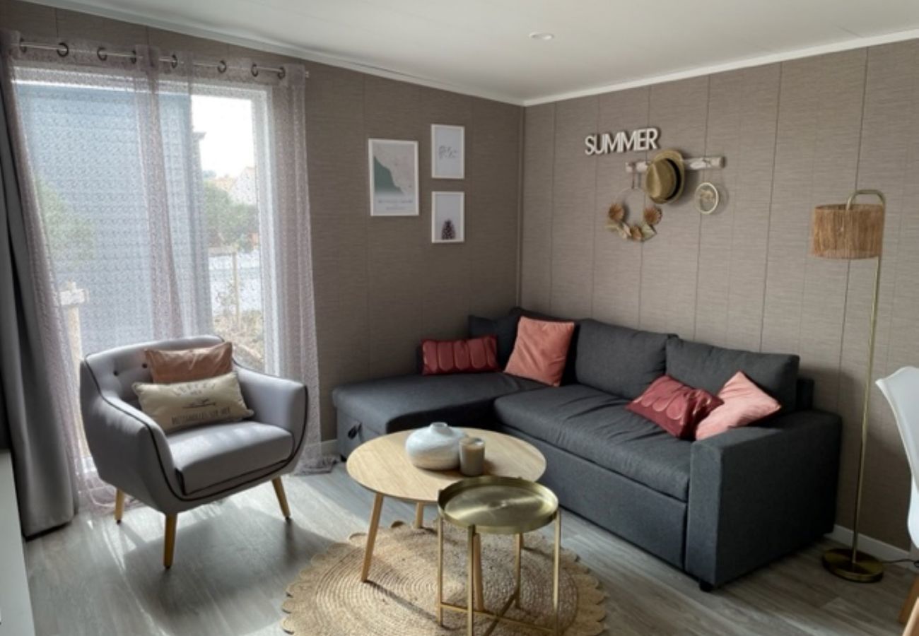 Chalet in Bretignolles-sur-Mer - Chalet für 6 – Anwesen mit beheiztem Pool