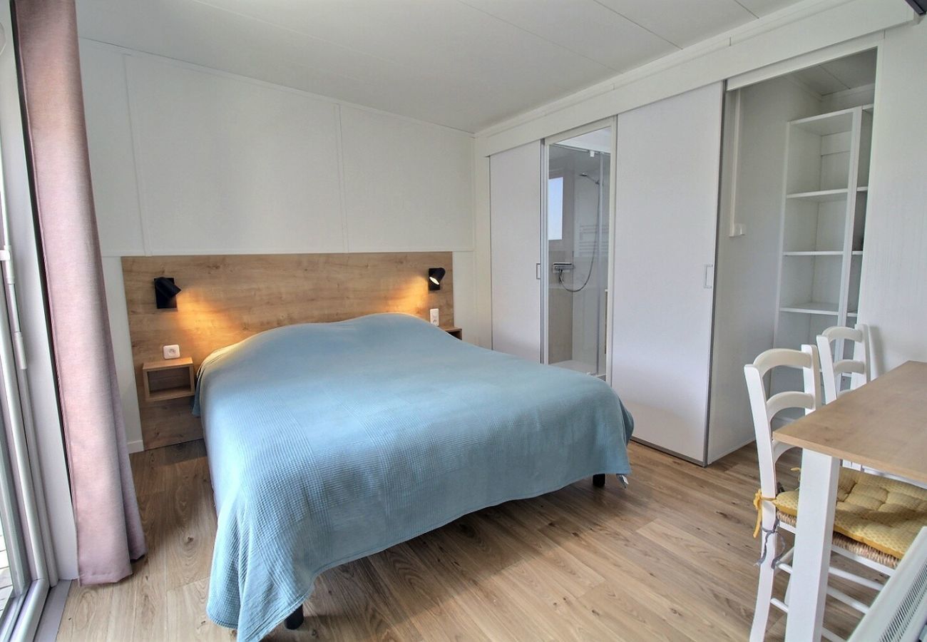 Chalet in Bretignolles-sur-Mer - Chalet mit Klima – Pool – 4 Erw. – 2 Kinder