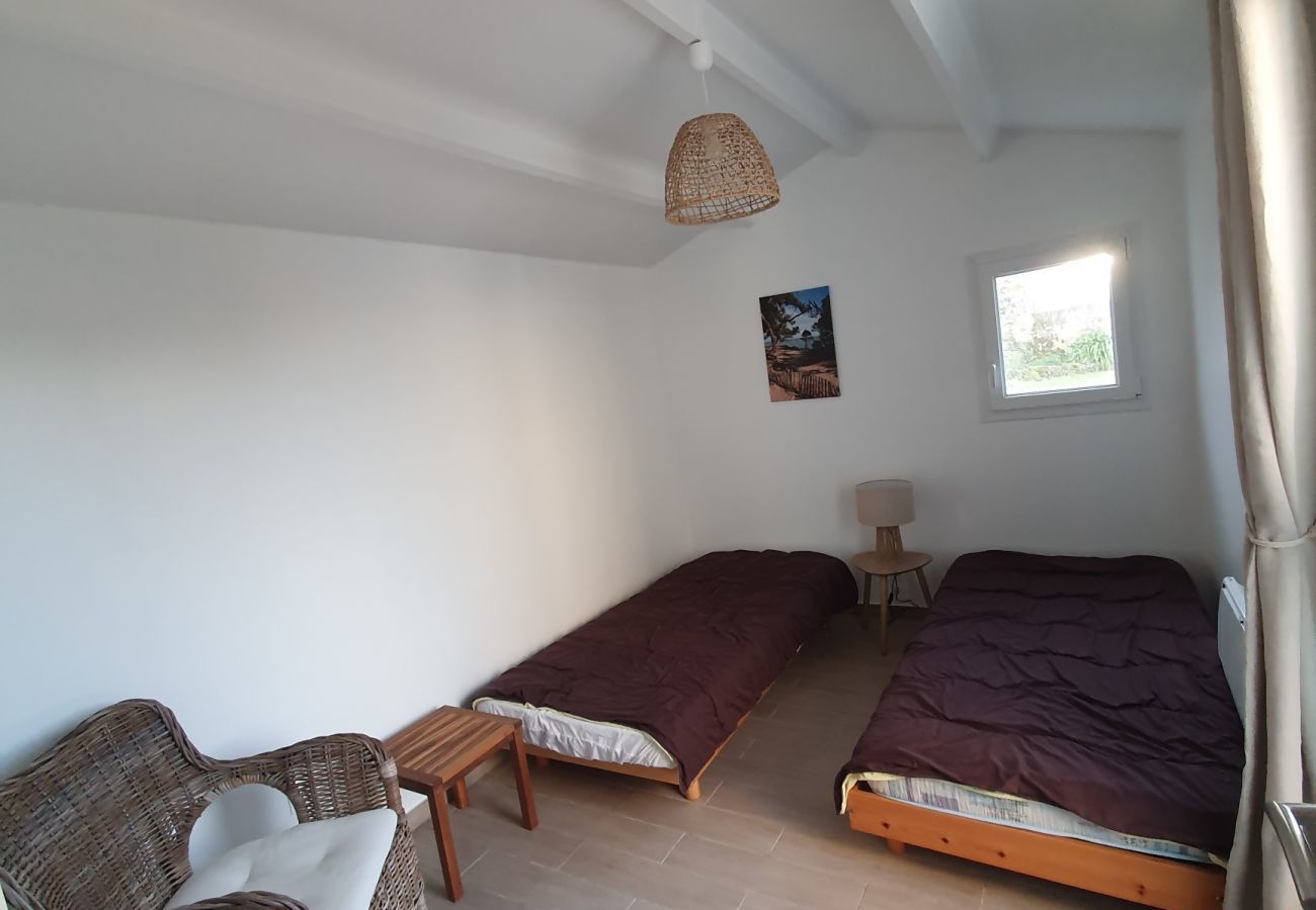 Ferienhaus in La Guérinière - Haus mit Garten, 200m zum Strand La Cantine