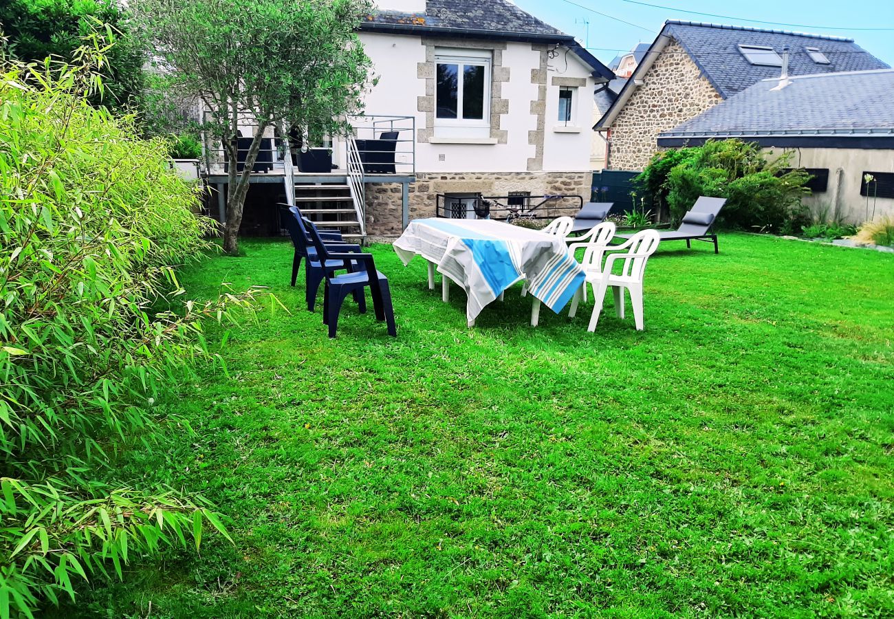 Ferienhaus in Dinard - Superb Haus für 6 pers - nahe am Strand