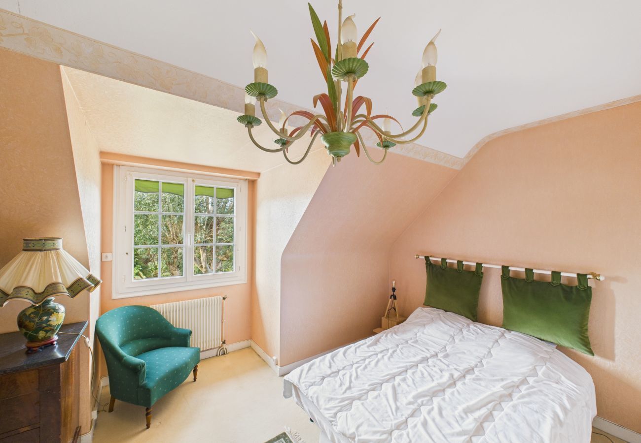 Ferienhaus in Arradon - Haus 2–8 Pers nah am Meer & GR34