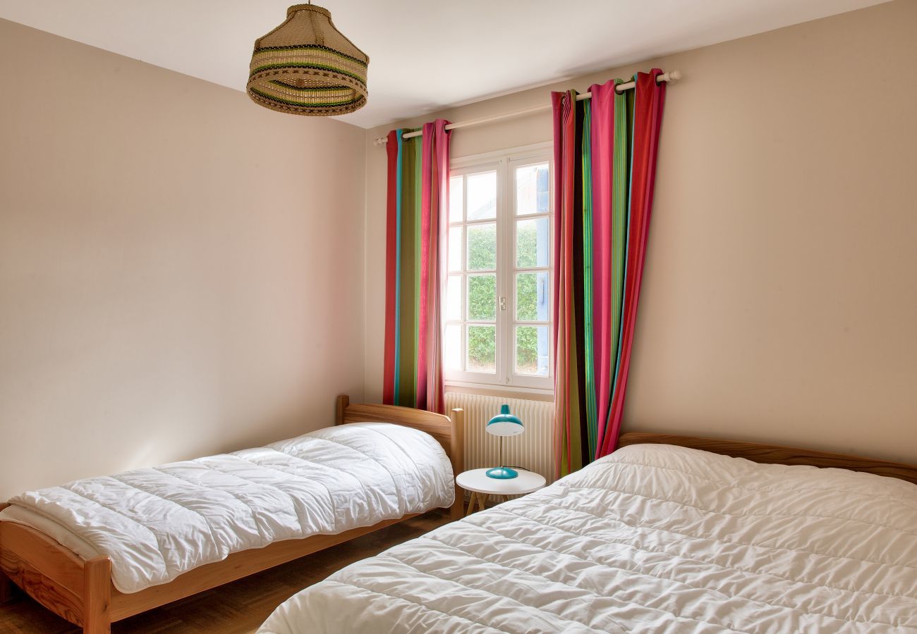 Ferienhaus in Loctudy - Schöne Ferien zu 12 in Loctudy