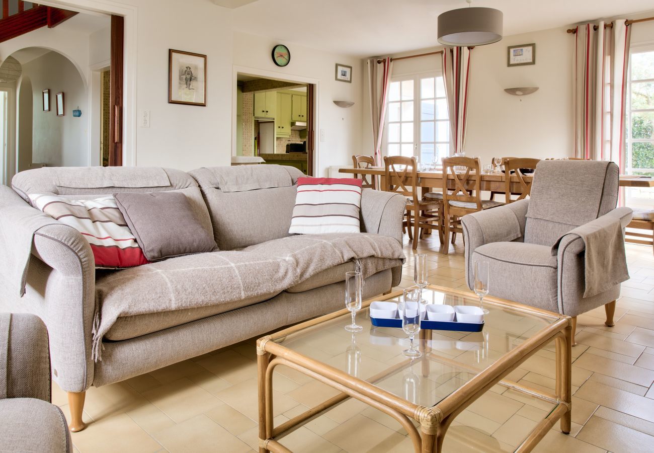 Ferienhaus in Loctudy - Schöne Ferien zu 12 in Loctudy