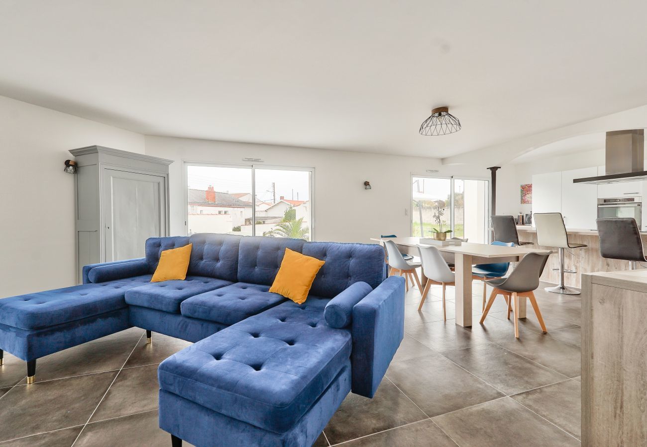 Ferienhaus in La Tranche-sur-Mer - 250 m zum Strand – Schönes Haus für 6