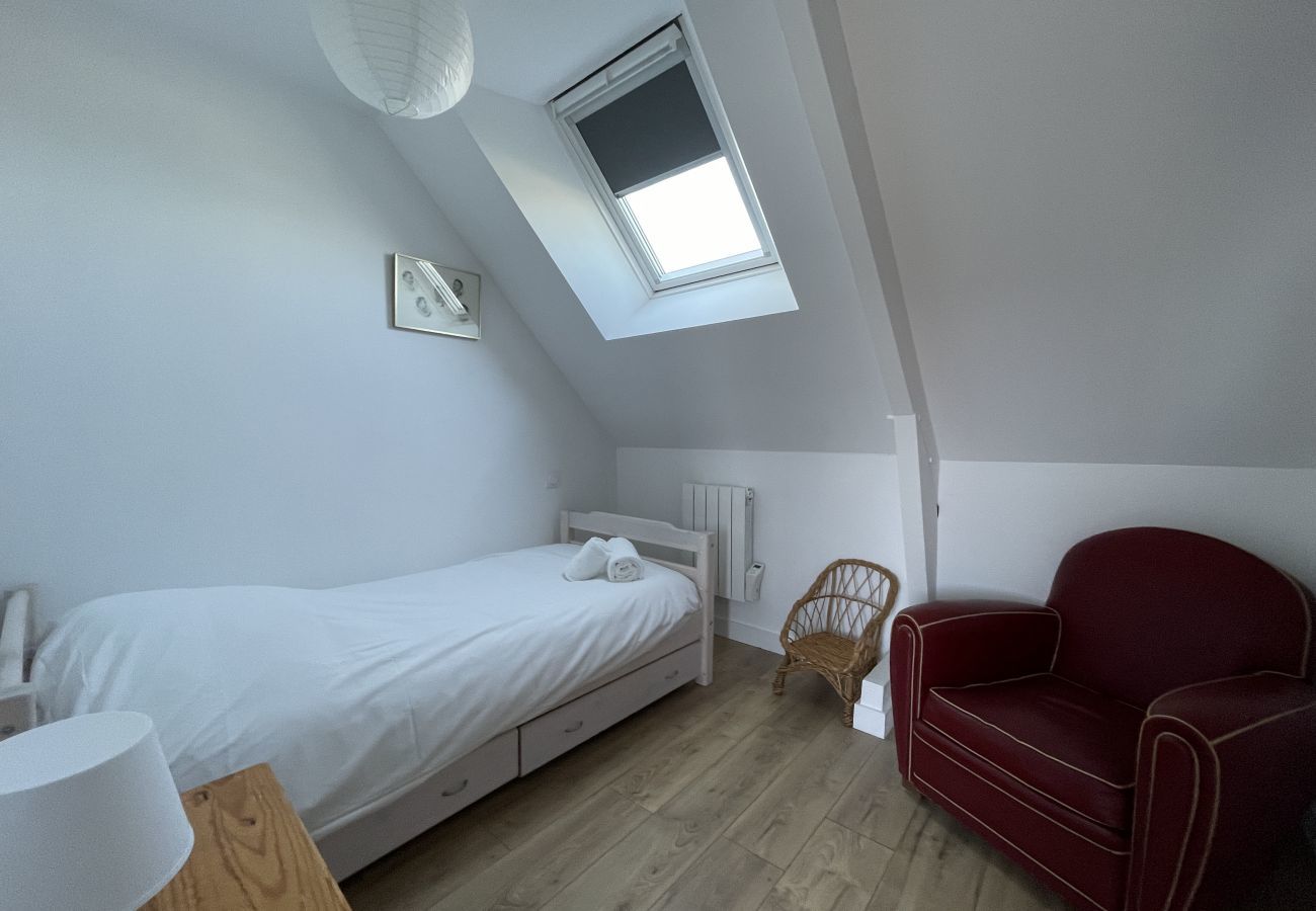 Ferienhaus in Le Tour-du-Parc -  Bretonisches Haus mit 4 Schlafzimmern in der Nähe von Stadt und Strand