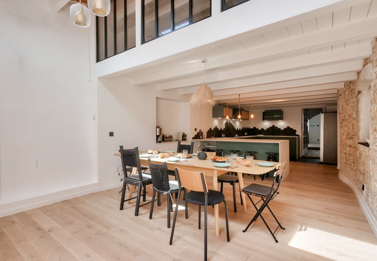 Ferienhaus in Le Bois-Plage-en-Ré - Schönes Haus mit schattigem Garten für 11