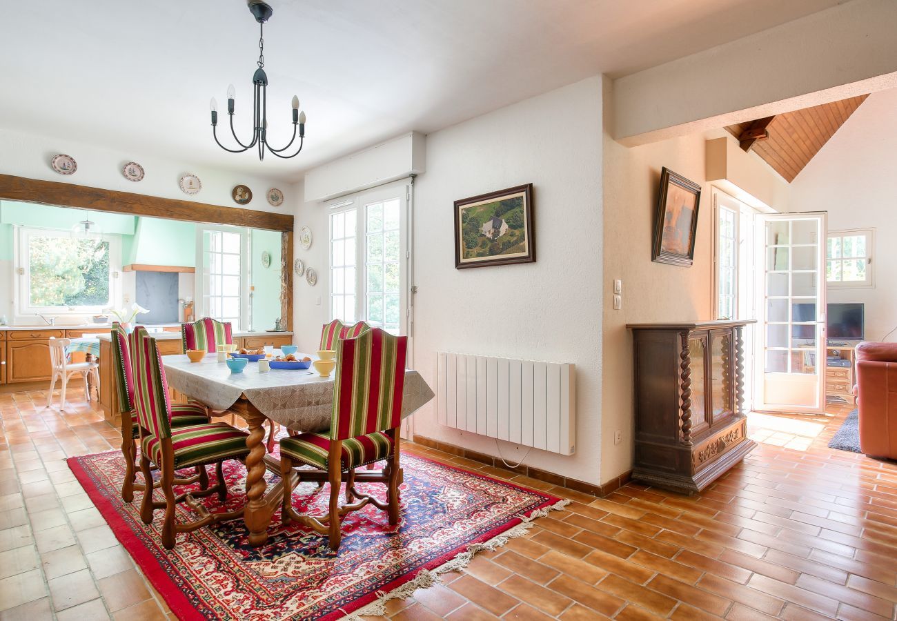 Ferienhaus in Erquy - Erquy- Familienhaus für 9- Ruhige Lage
