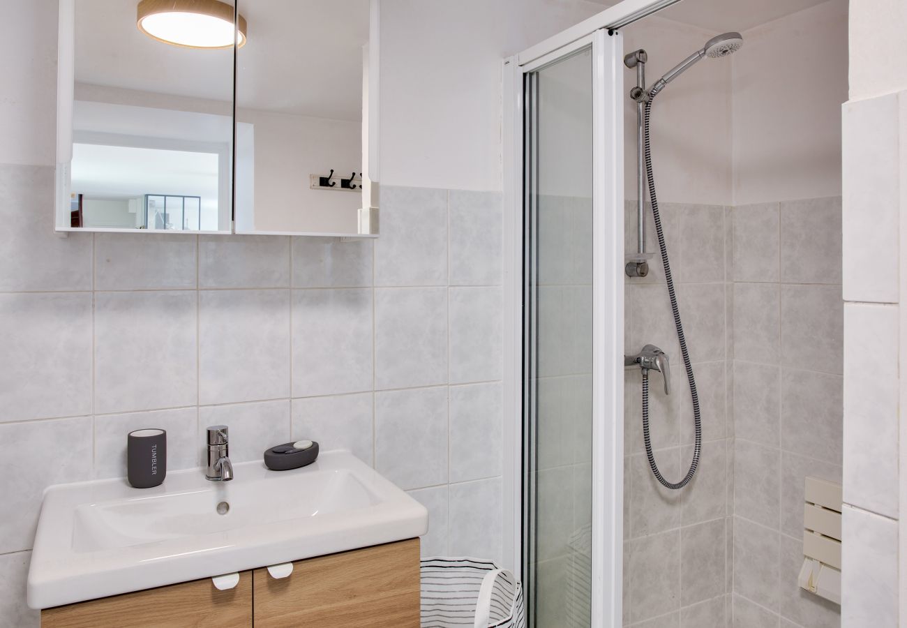 Ferienhaus in Loctudy - House for 7 - Large garden - 950m from the beach