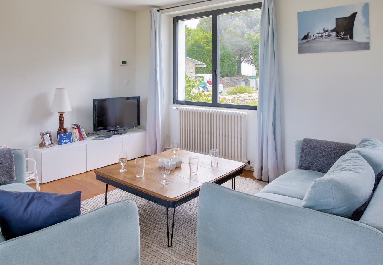 Ferienhaus in Loctudy - House for 7 - Large garden - 950m from the beach