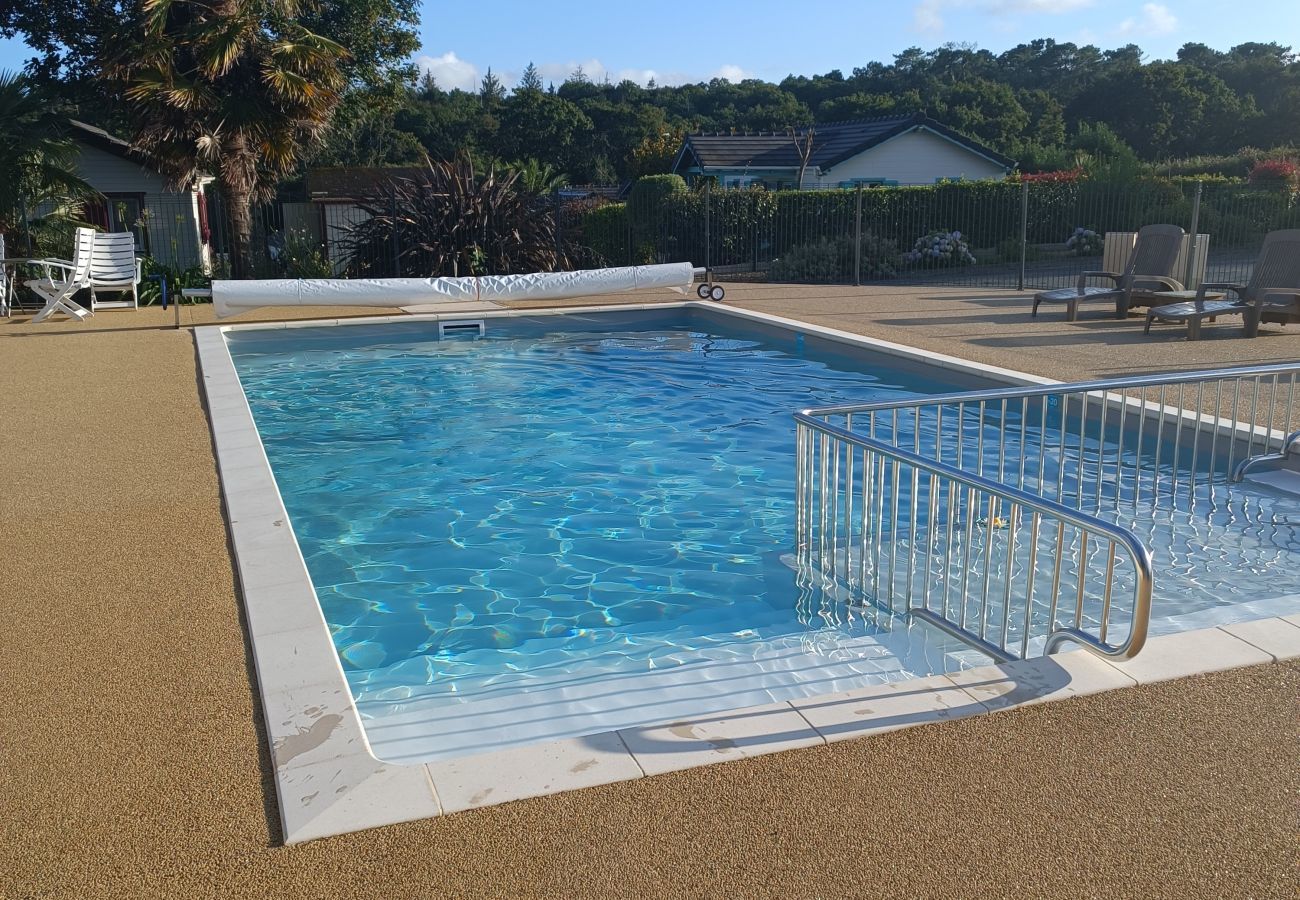 Chalet in Pont-l´Abbé - Chalet für 4 - Residenz mit Pool