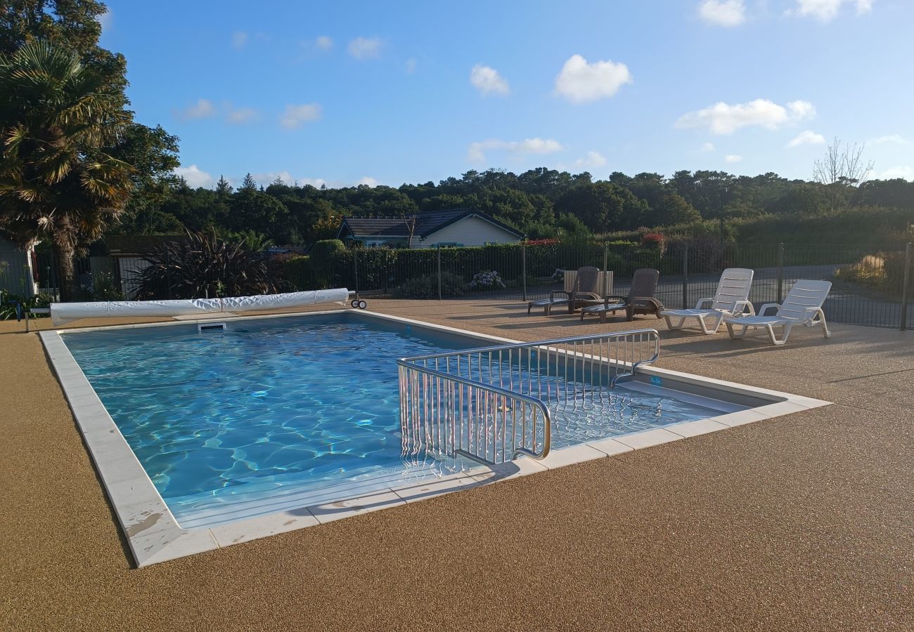 Chalet in Pont-l´Abbé - Chalet für 4 - Residenz mit Pool