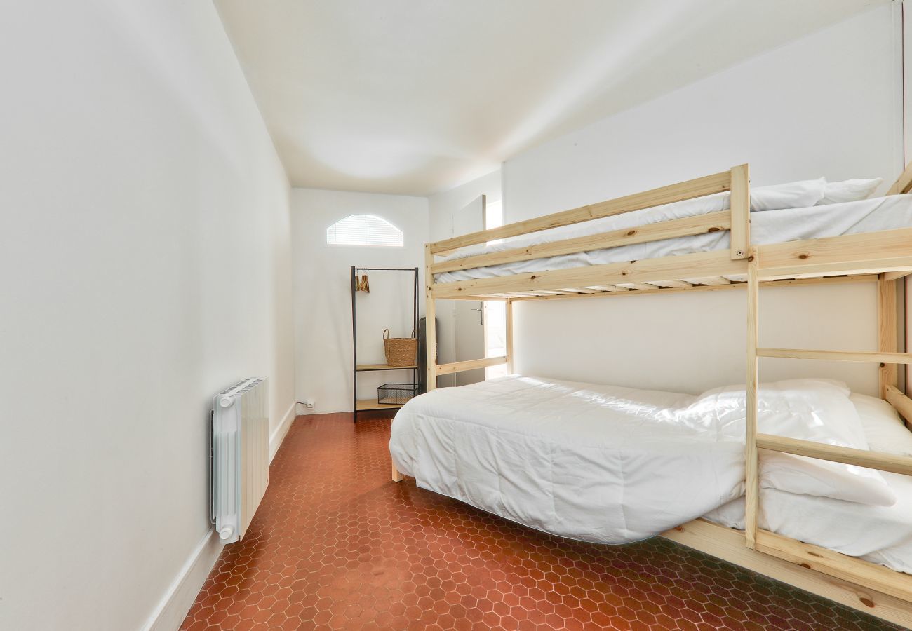 Ferienwohnung in Arzon - Apartment mit Meerblick, am Fuße der Strände