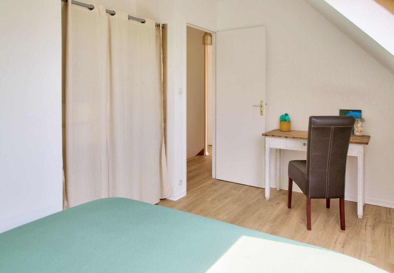 Ferienhaus in Ile Tudy - 400m vom Strand von Le Téven, Haus für 6