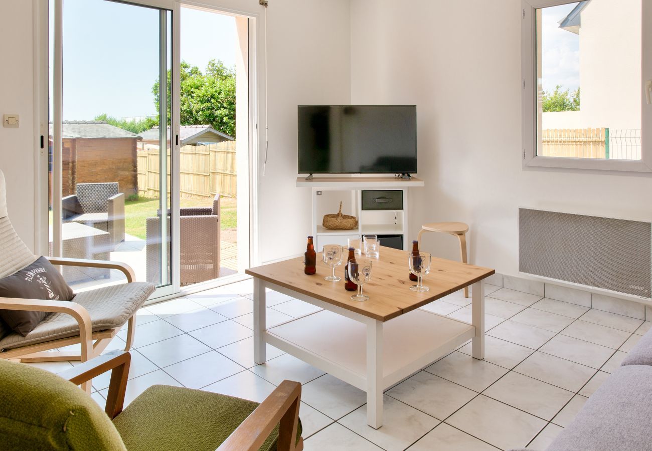Ferienhaus in Ile Tudy - 400m vom Strand von Le Téven, Haus für 6