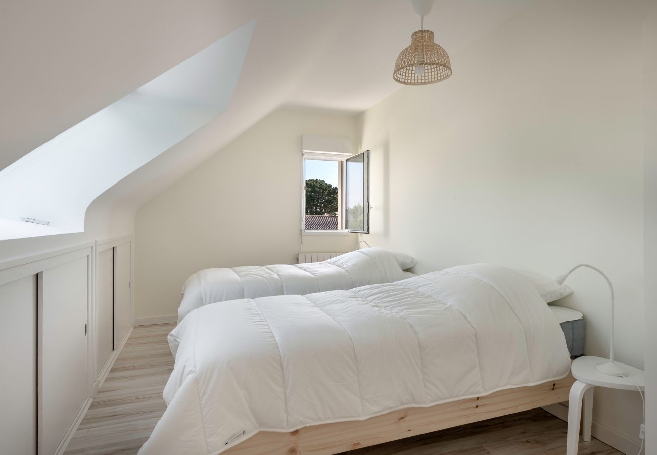 Ferienhaus in Le Tour-du-Parc - Außergewöhnliche Lage - Meerblick - Tour du Parc