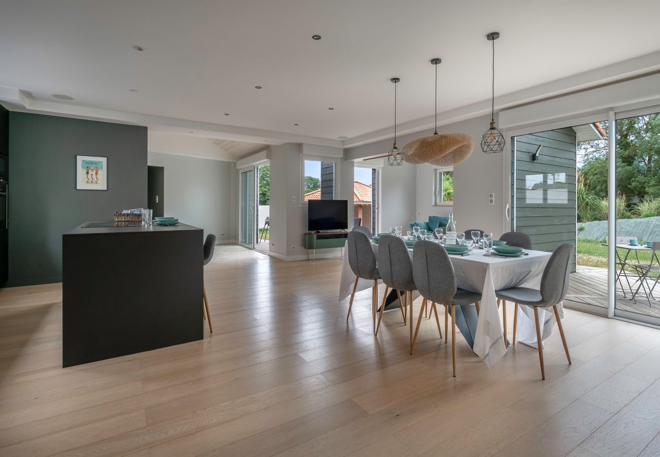 Ferienhaus in Pornic - Haus mit Pool für 8 Erwachsene - 2 Kinder