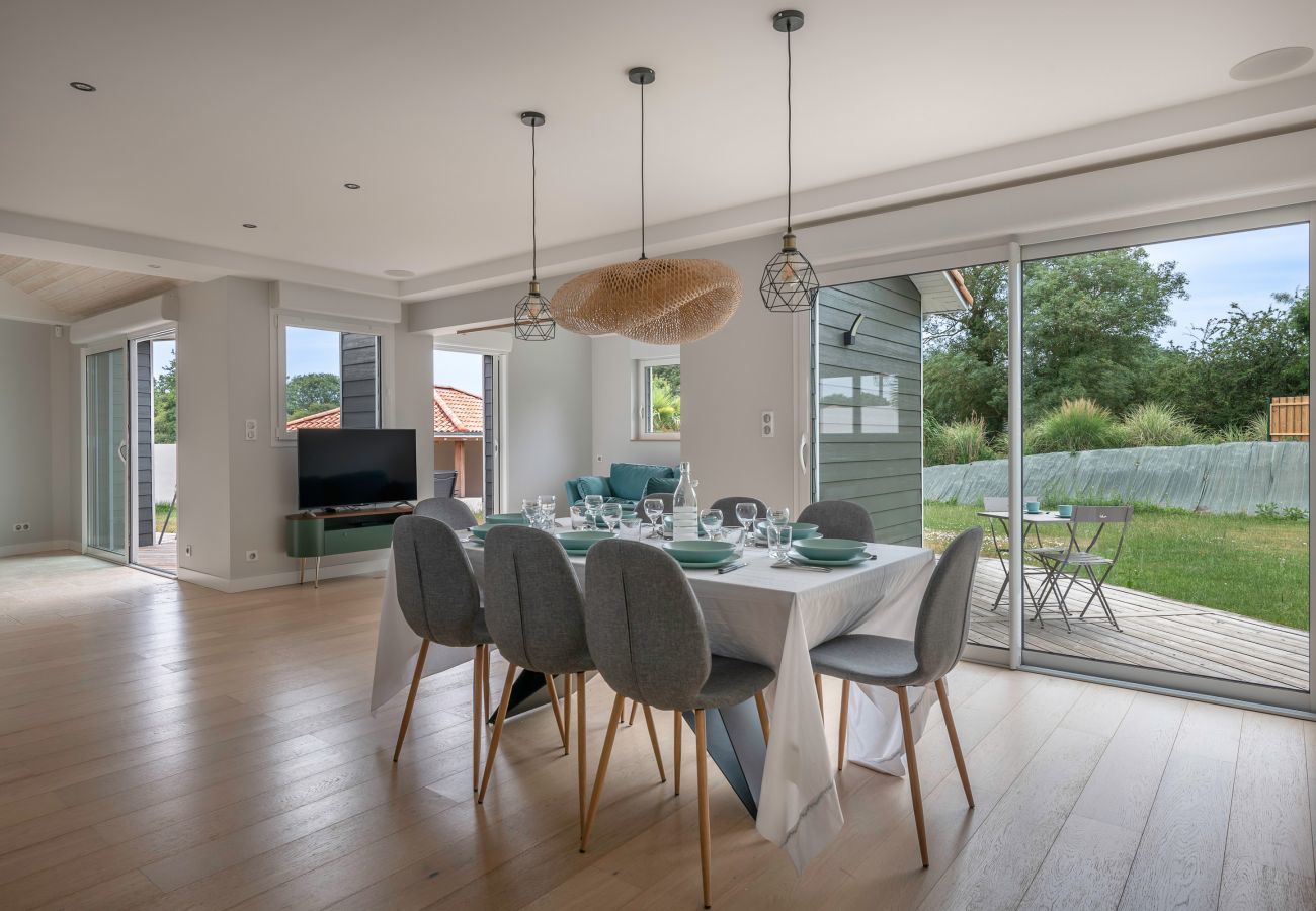 Ferienhaus in Pornic - Haus mit Pool für 8 Erwachsene - 2 Kinder