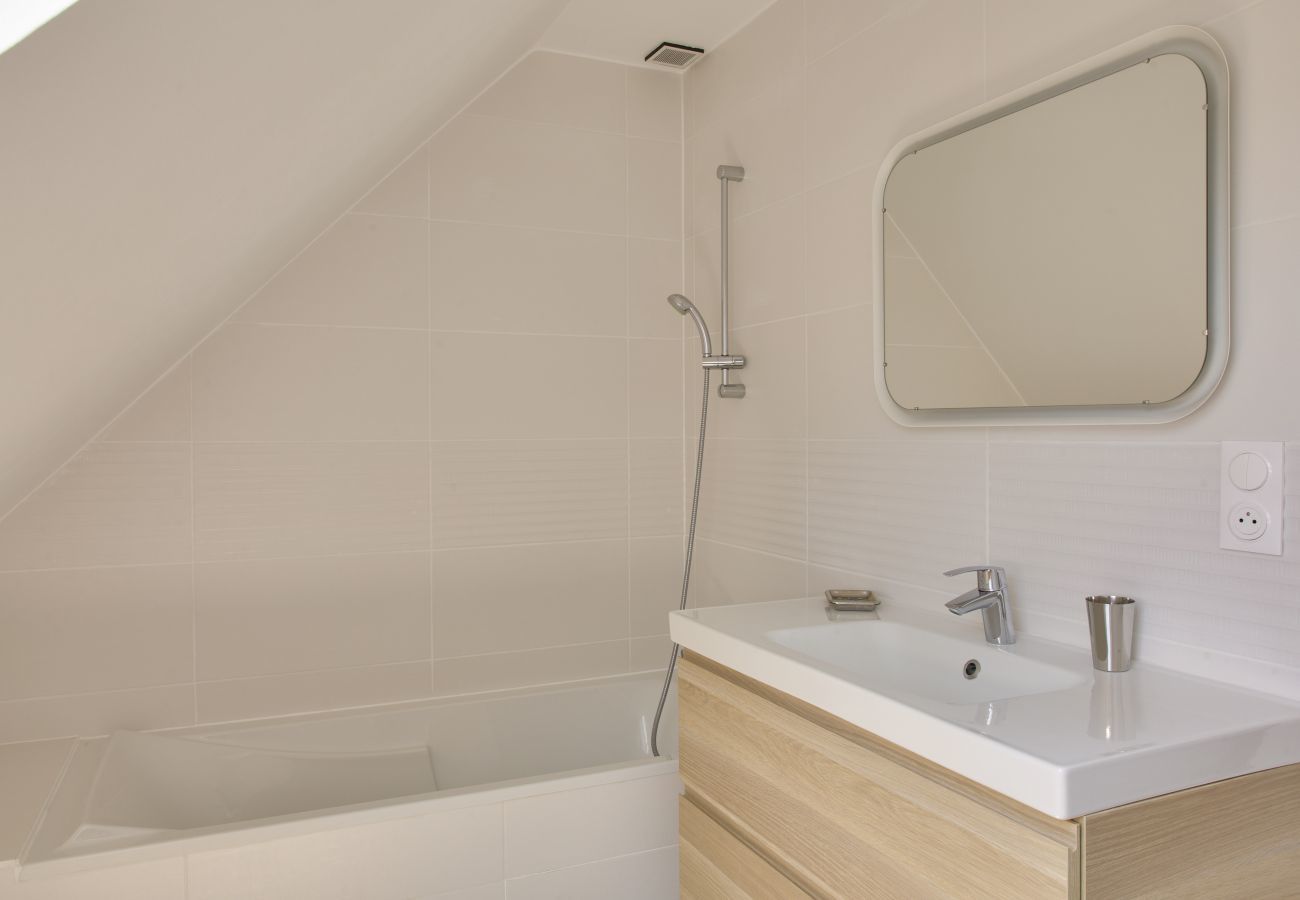 Ferienhaus in Plobannalec-Lesconil - Haus für 8 mit Garten, 1km bis zum Strand