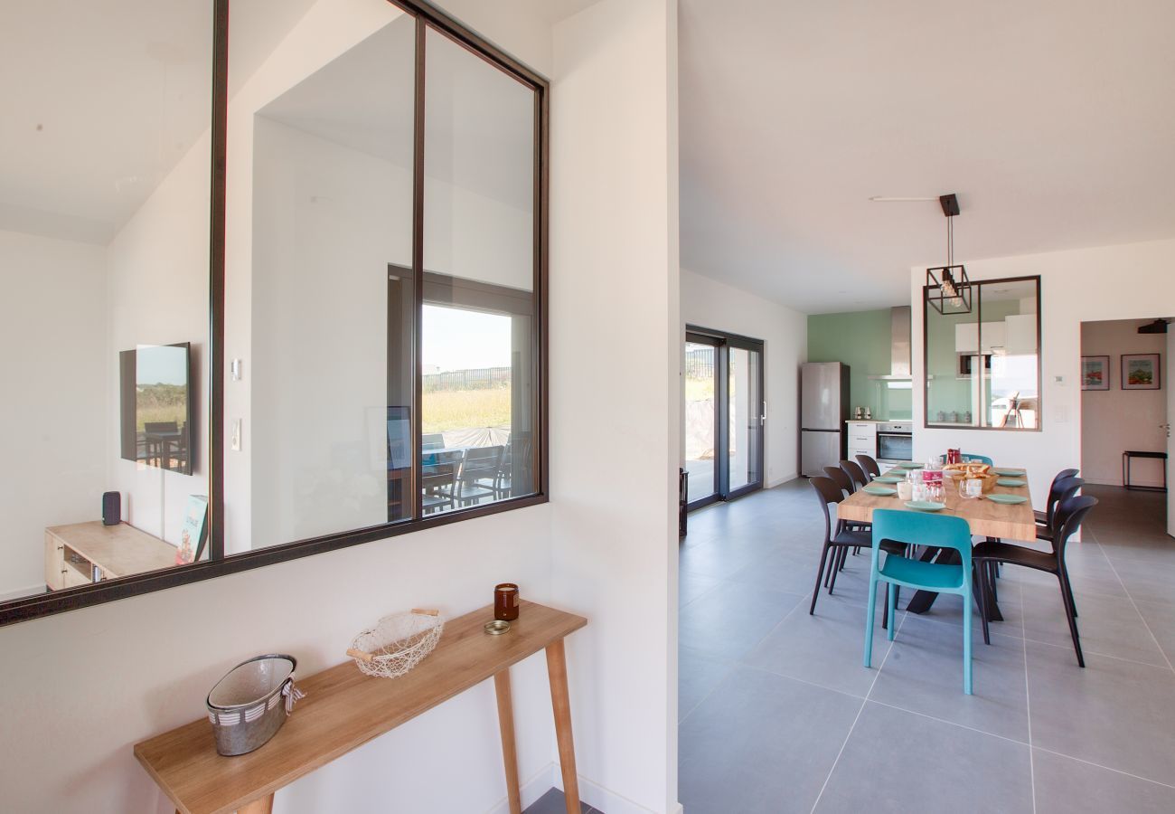 Ferienhaus in Pléneuf-Val-André - Neue Villa mit Pool Meerblick für 9