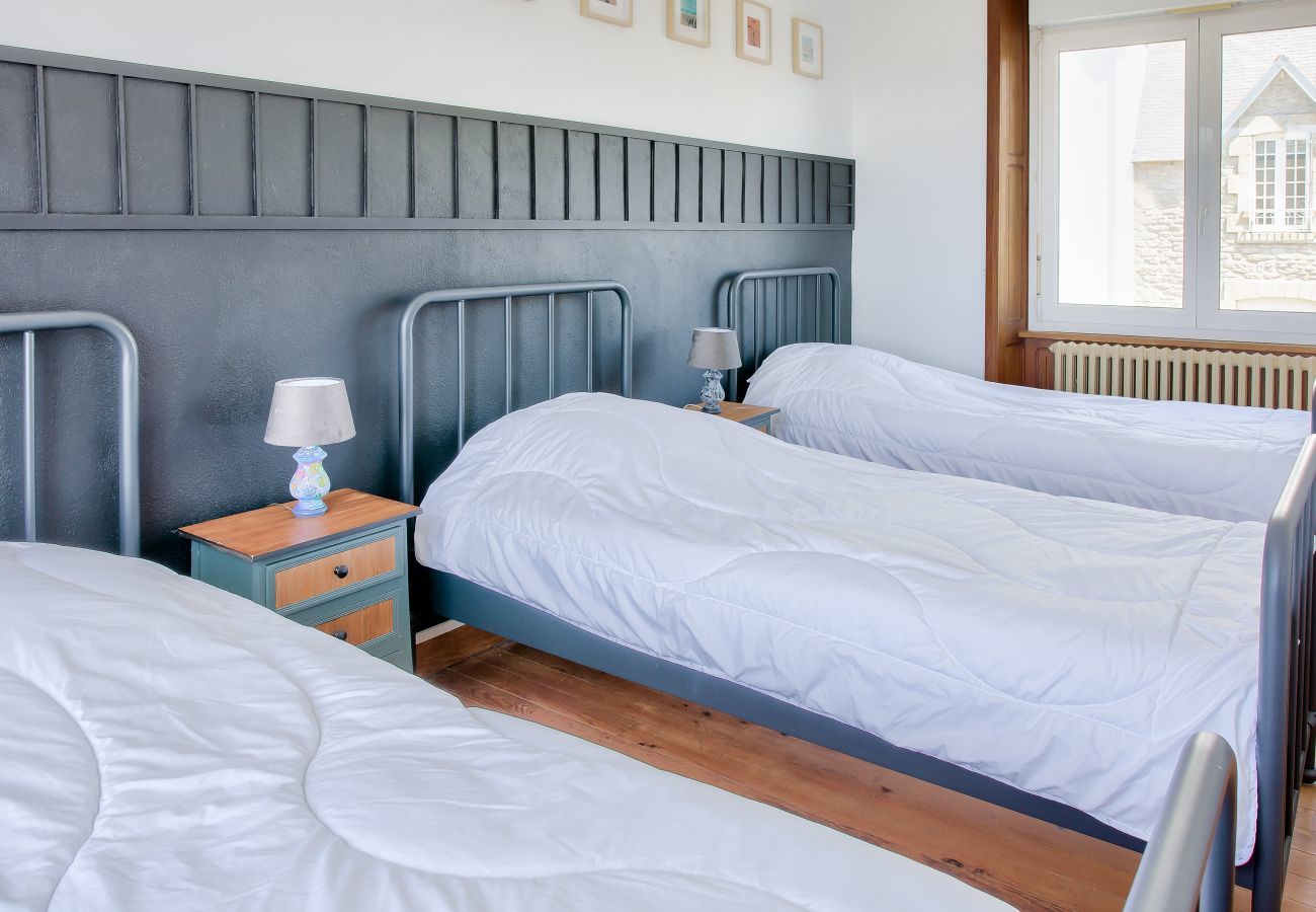 Ferienhaus in Plobannalec-Lesconil - 400m vom Strand- Terrasse- Schönes Haus für 5
