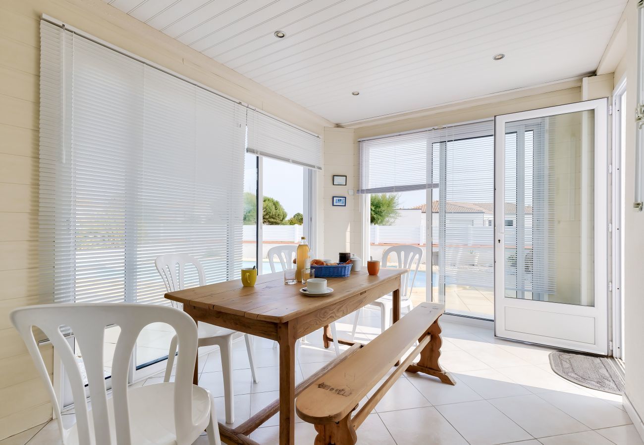 Ferienhaus in Talmont-Saint-Hilaire - Pool - 250m from the golf course - House for 6