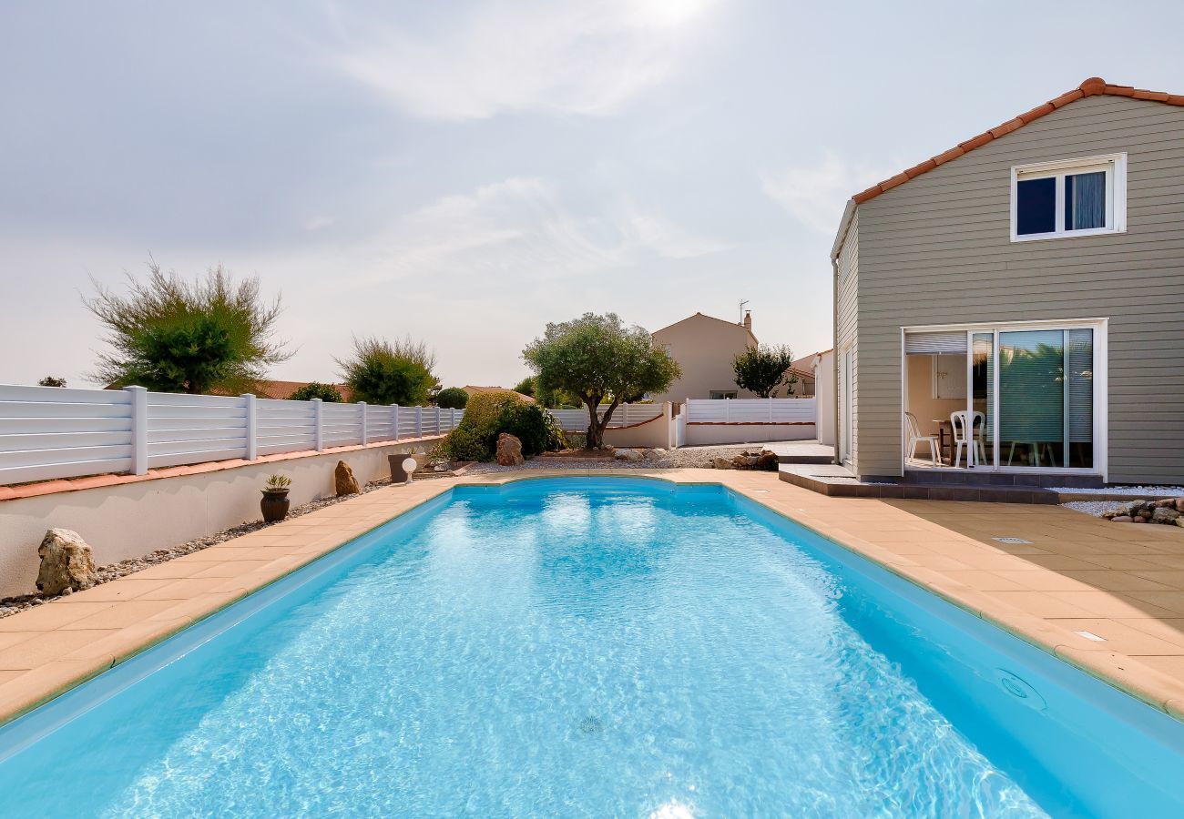 Ferienhaus in Talmont-Saint-Hilaire - Pool - 250m from the golf course - House for 6