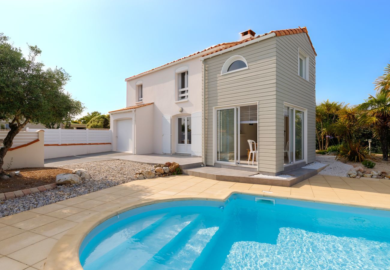 Ferienhaus in Talmont-Saint-Hilaire - Pool - 250m from the golf course - House for 6