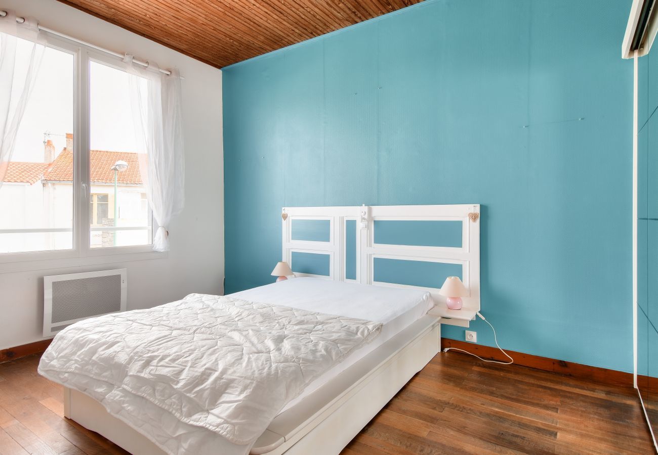 Ferienhaus in La Barre-de-Monts - Haus für 7, 100m bis zum Strand - Garten