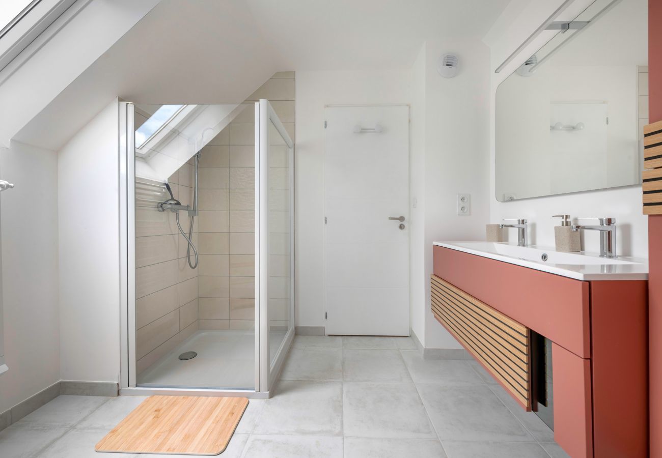Ferienhaus in Le Tour-du-Parc - Tour-du Parc - Modernes Haus für 8