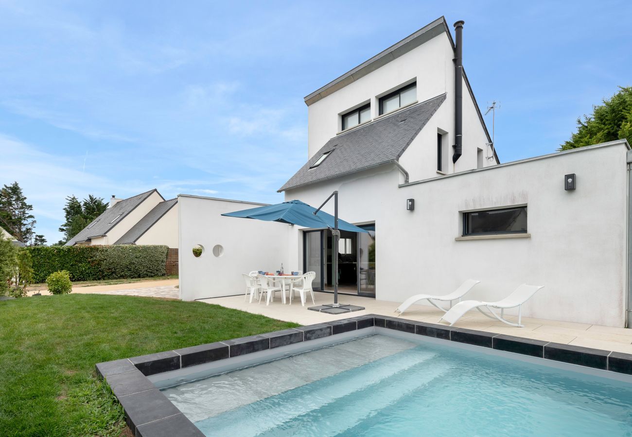 Ferienhaus in Sarzeau - Haus für 6 - Beheiztes Schwimmbad - 700m Strand