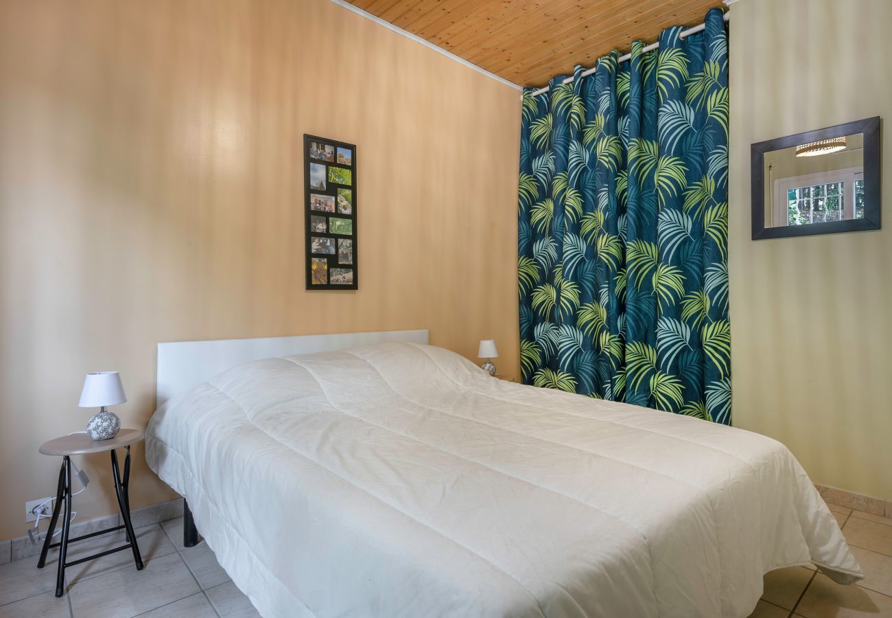 Ferienhaus in Saint-Michel-Chef-Chef - Dünen- und Waldhaus 100 m vom Meer entfernt