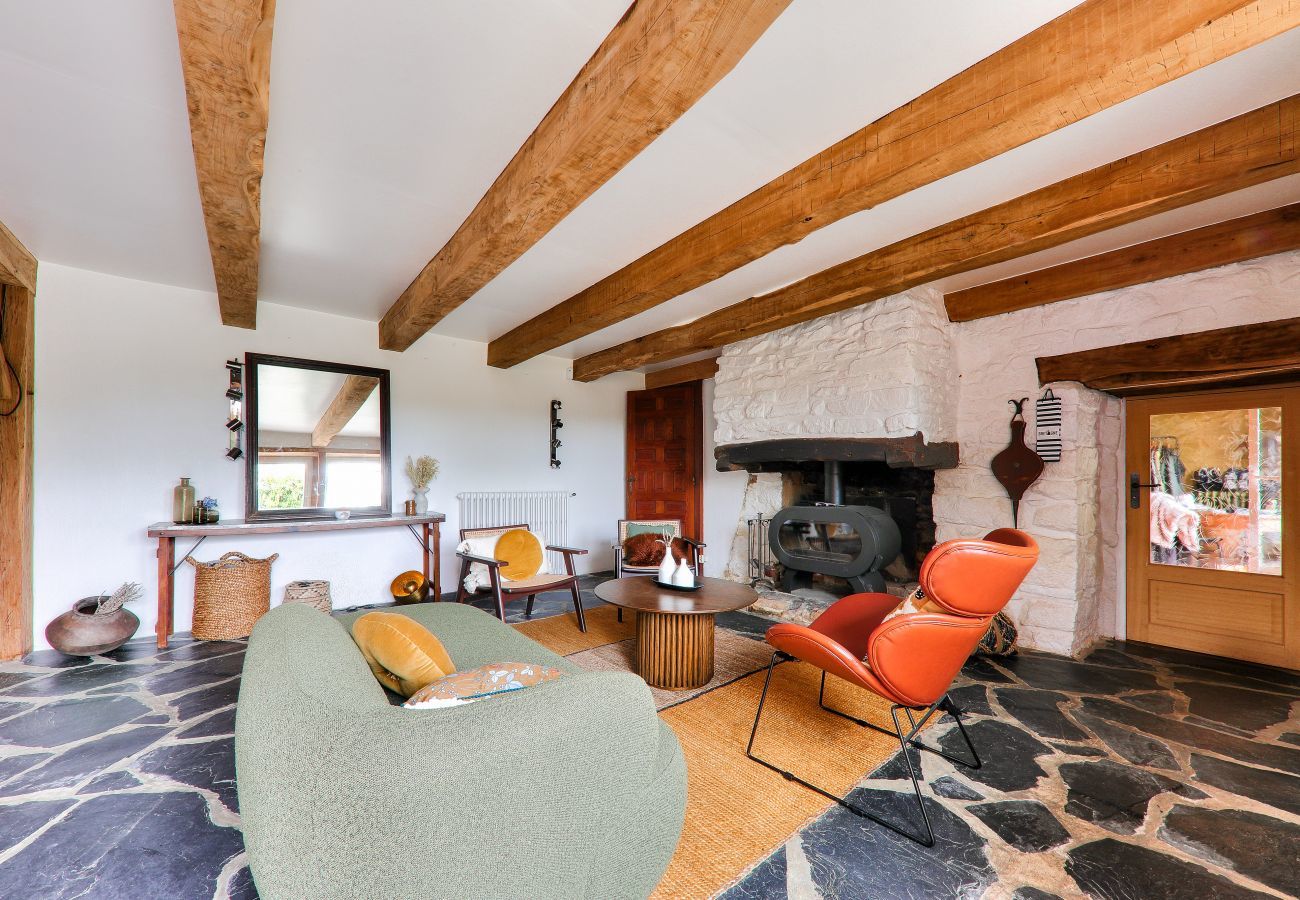 Ferienhaus in Plougoumelen - Wunderschönes Chaumière für 6 umgeben von Natur