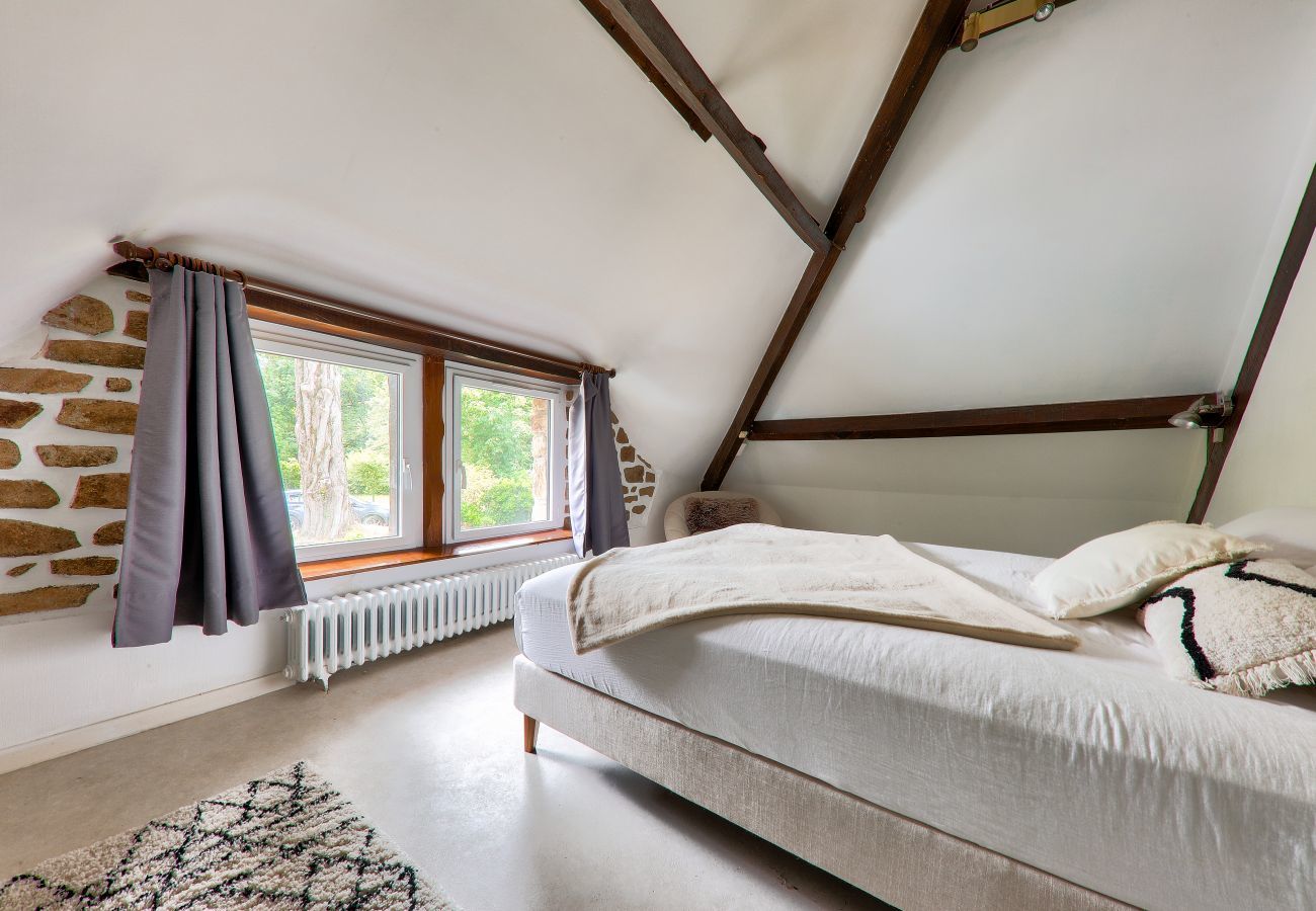 Ferienhaus in Plougoumelen - Wunderschönes Chaumière für 6 umgeben von Natur
