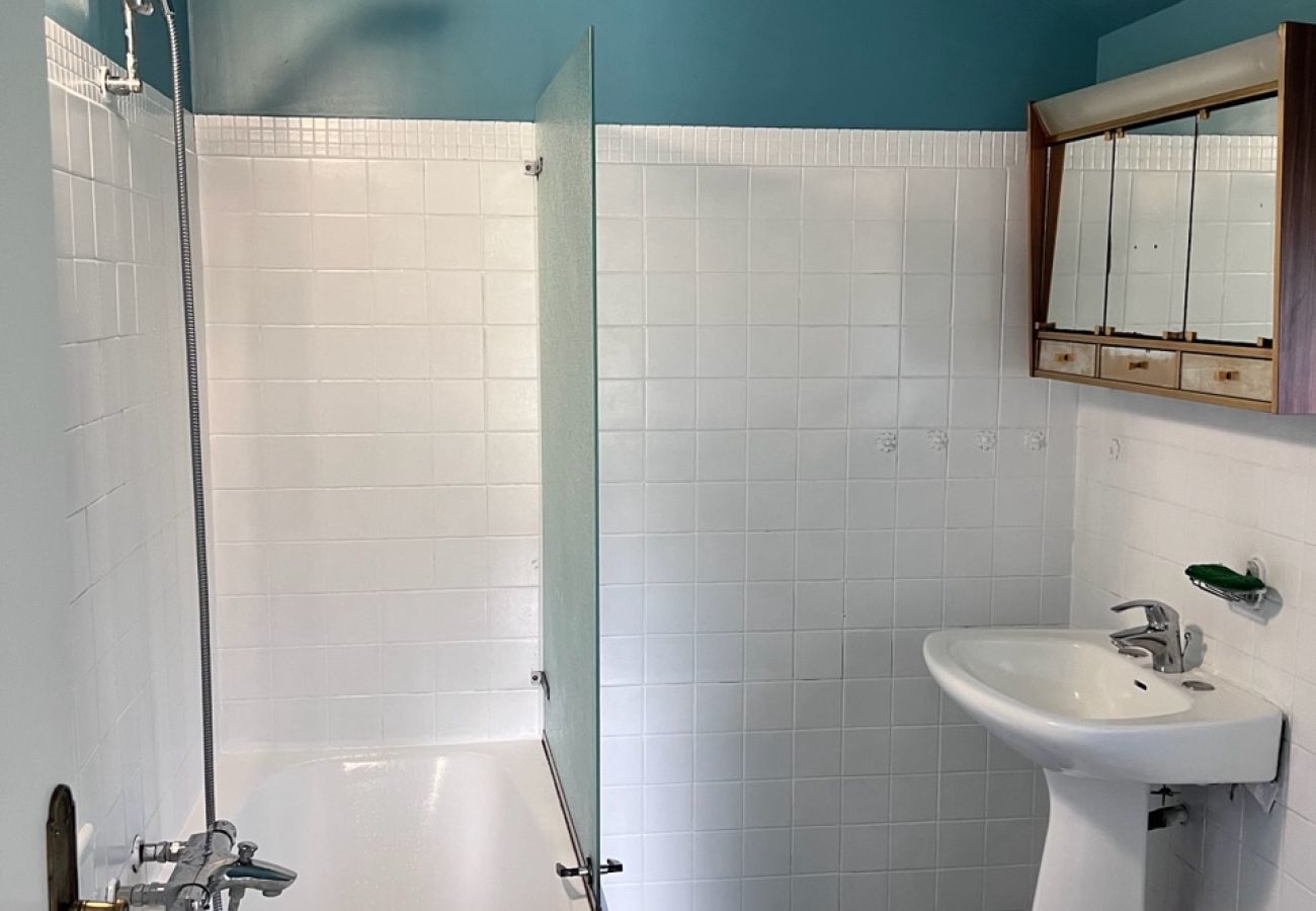 Ferienhaus in Plougoumelen - Wunderschönes Chaumière für 6 umgeben von Natur