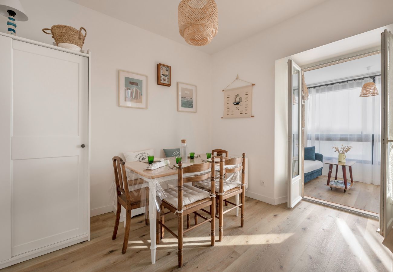 Ferienwohnung in Le Croisic - 800m zum Strand - 4 Erwachsene und 1 Kind
