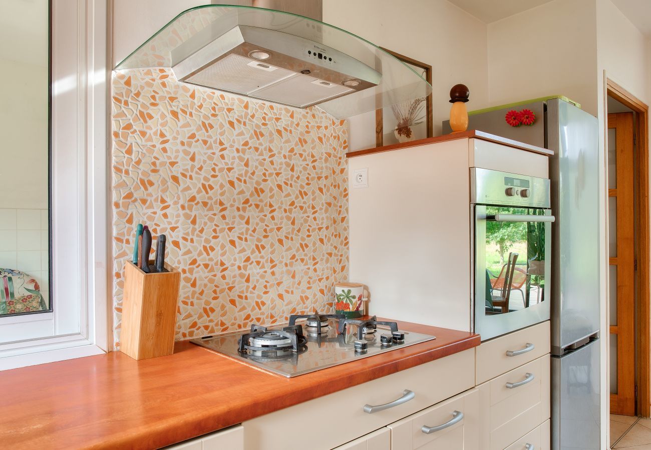 Ferienhaus in Fouesnant - Garten mit Pool- 1km von Strand- Für 8
