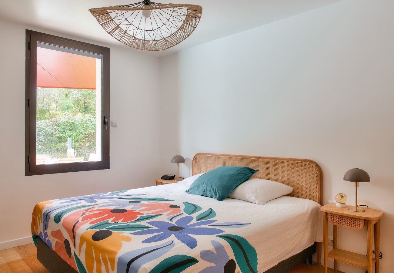 Ferienhaus in Fouesnant - Garten mit Pool- 1km von Strand- Für 8
